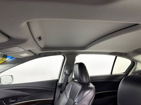 Used 2014 Acura RLX w/ Technology Package FWD image 14