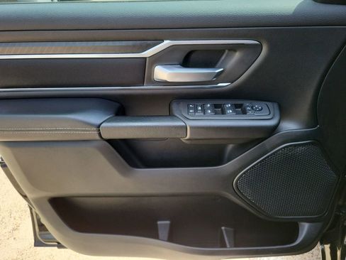Used 2025 RAM 1500 Big Horn AWD/4WD image 21