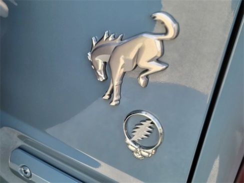 Used 2021 Ford Bronco Black Diamond image 6