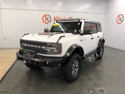 Used 2021 Ford Bronco Badlands image 4