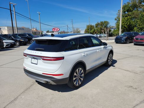 Used 2022 Lincoln Corsair Reserve w/ Equipment Group 201A image 4