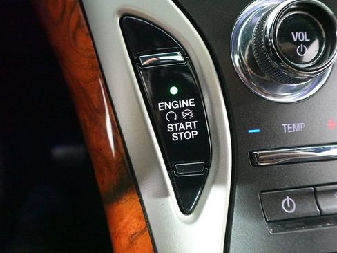 Used 2020 Lincoln Nautilus Reserve w/ Equipment Group 201A image 23