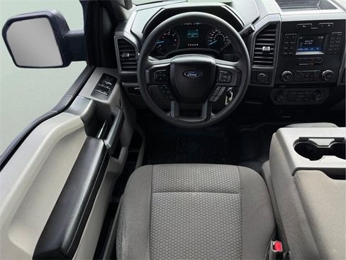 Used 2017 Ford F150 XLT w/ XTR Package image 12