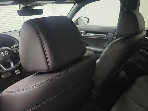 Used 2025 Honda Civic Sport image 13