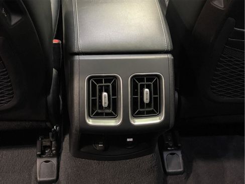 Used 2021 Kia Sorento S w/ Panoramic Sunroof Package image 18