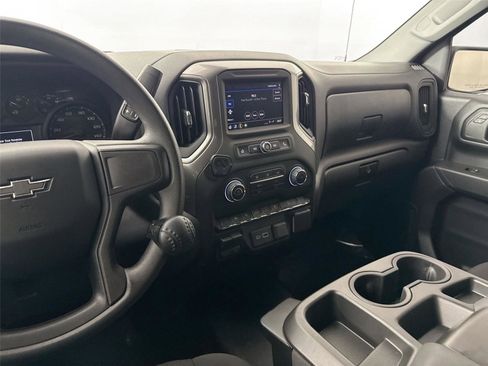 Used 2025 Chevrolet Silverado 1500 Custom Trail Boss w/ LPO, Dark Essentials Package image 31