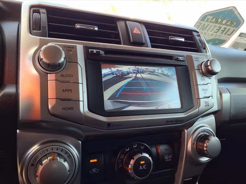 Used 2016 Toyota 4Runner SR5 image 13