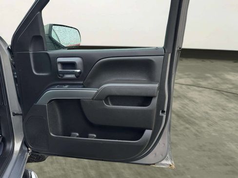Used 2017 Chevrolet Silverado 1500 LT w/ All Star Edition image 21