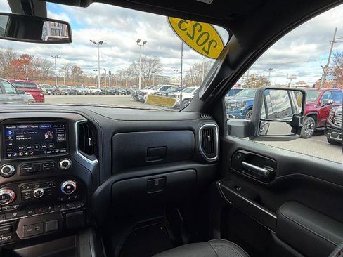 Certified 2023 GMC Sierra 2500 AT4 image 25