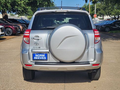 Used 2011 Toyota RAV4 Limited w/ Limited Extra Value Pkg AWD/4WD image 6