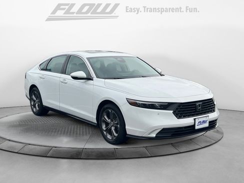 Used 2023 Honda Accord EX-L image 1