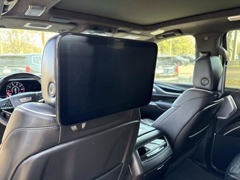 Used 2024 Cadillac Escalade V image 19