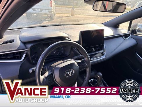 Used 2024 Toyota Corolla SE FWD image 12