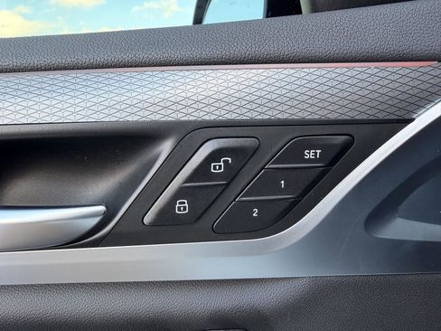 Used 2021 BMW X3 xDrive30i w/ M Sport Package image 15