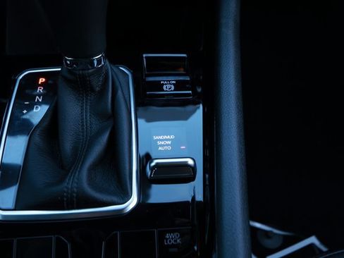 New 2026 Jeep Compass Latitude image 19