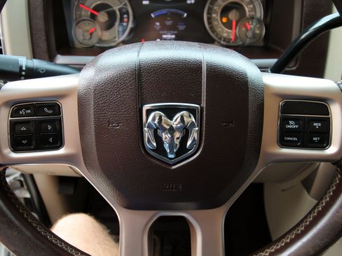 Used 2013 RAM 2500 Longhorn w/ Convenience Group AWD/4WD image 26