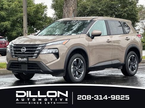 Used 2025 Nissan Rogue SV AWD/4WD image 11
