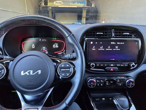 Used 2023 Kia Soul GT-Line w/ GT-Line Technology Package FWD image 42