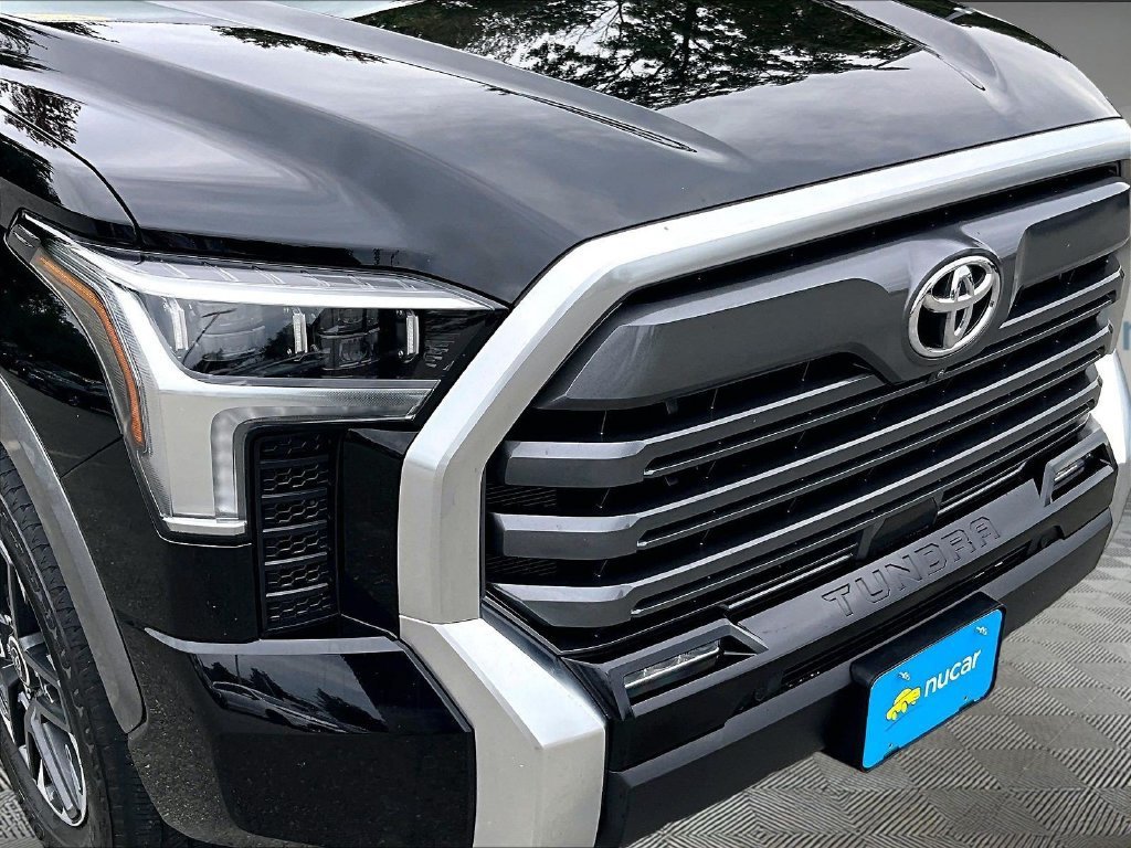 Used 2024 Toyota Tundra Limited AWD/4WD image 33