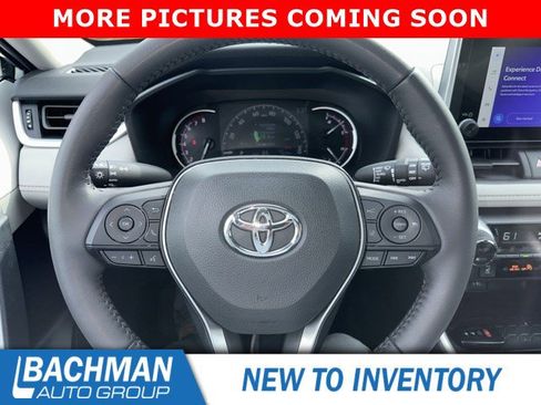Used 2025 Toyota RAV4 XLE w/ Convenience Package image 6