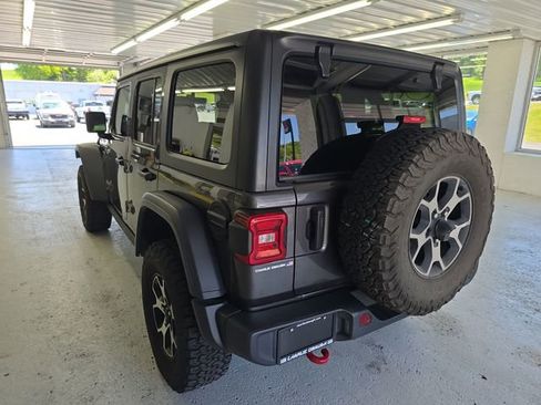 Used 2021 Jeep Wrangler Unlimited Rubicon AWD/4WD image 3