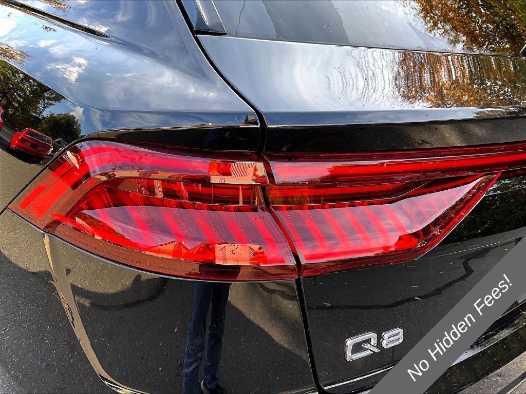 Used 2019 Audi Q8 Premium Plus AWD/4WD image 26
