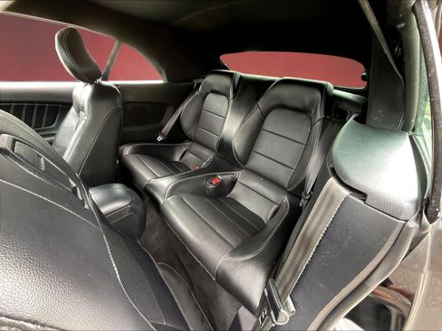 Used 2020 Ford Mustang Premium RWD image 20