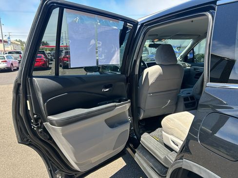 Used 2016 Honda Pilot EX image 31