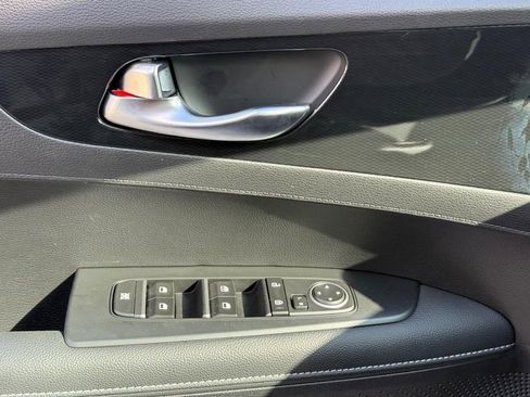 Used 2024 Kia Forte GT-Line image 23