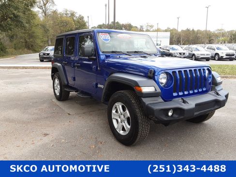 Used 2020 Jeep Wrangler Unlimited Sport S image 7