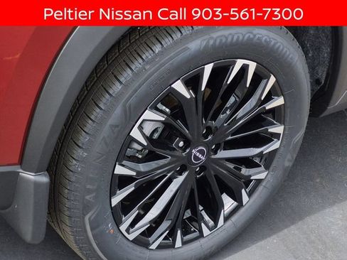 New 2026 Nissan Rogue Dark Armor FWD image 5
