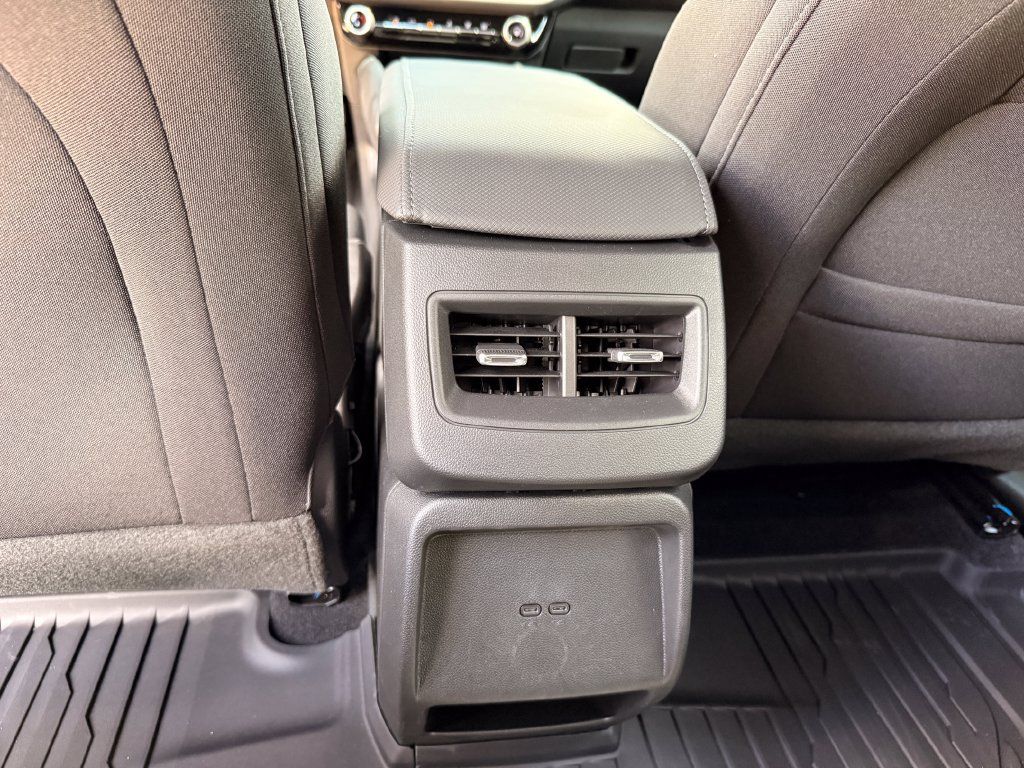 New 2026 Chevrolet Equinox EV LT w/ Comfort Package AWD/4WD image 26