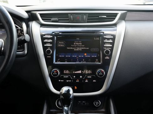 Used 2019 Nissan Murano Platinum image 13