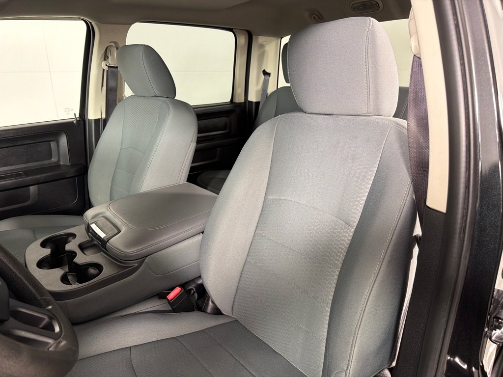 Used 2016 RAM 1500 Express w/ Popular Equipment Group AWD/4WD image 12