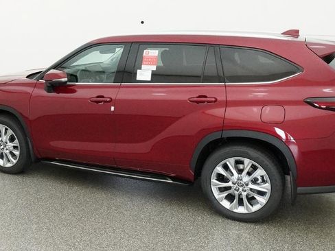 New 2026 Toyota Highlander Limited AWD/4WD image 56