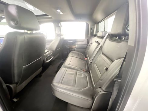 Used 2022 GMC Sierra 2500 Denali w/ Denali Ultimate Package image 25
