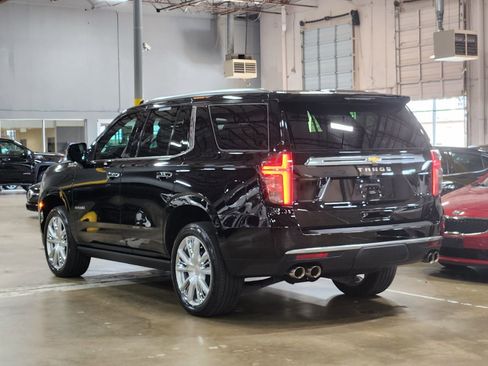 Used 2024 Chevrolet Tahoe High Country w/ Advanced Technology Package AWD/4WD image 7
