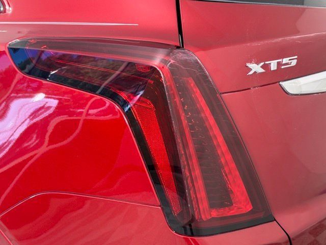 Used 2023 Cadillac XT5 Premium Luxury FWD image 15