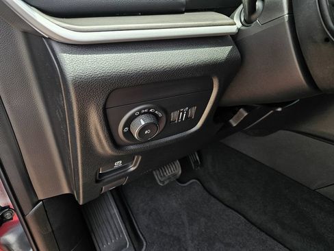 New 2026 Jeep Grand Cherokee Limited AWD/4WD image 15