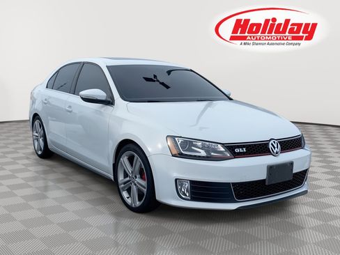 Used 2015 Volkswagen Jetta GLI SEL image 1