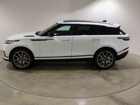 Used 2026 Land Rover Range Rover Velar Dynamic SE AWD/4WD image 2