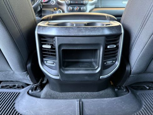 Used 2022 RAM 1500 Big Horn AWD/4WD image 30