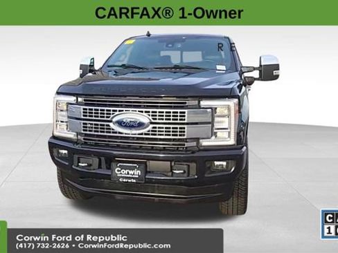 Used 2019 Ford F350 Platinum w/ Platinum Ultimate Package image 2