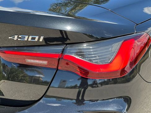 Used 2023 BMW 430i Convertible w/ M Sport Package RWD image 31