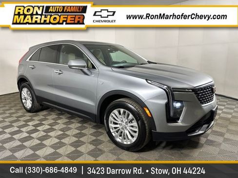 Used 2024 Cadillac XT4 Luxury image 1