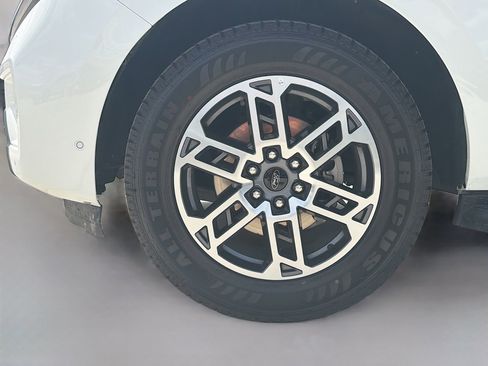 Certified 2025 Ford Expedition Max Active AWD/4WD image 36