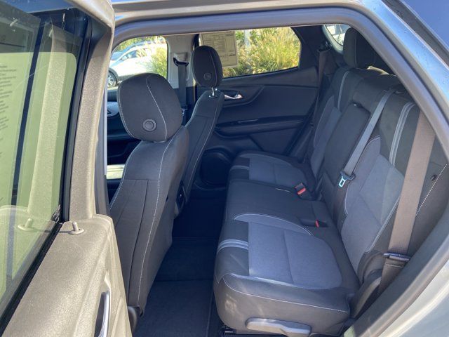 Used 2025 Chevrolet Blazer LT FWD image 49