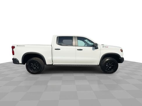 Used 2024 Chevrolet Silverado 1500 ZR2 w/ ZR2 Bison Edition AWD/4WD image 9