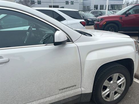 Used 2015 GMC Terrain SLE image 7