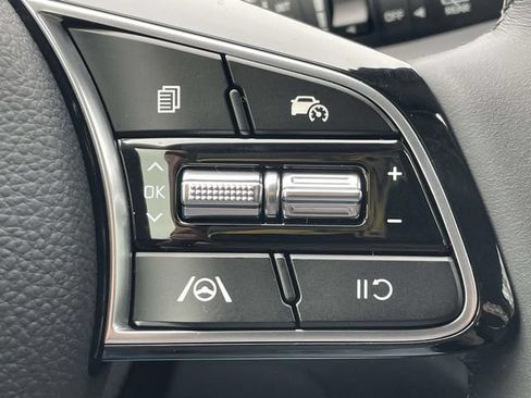 Certified 2026 Kia Seltos S FWD image 30